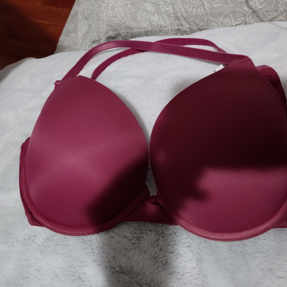 Pink Bra!!